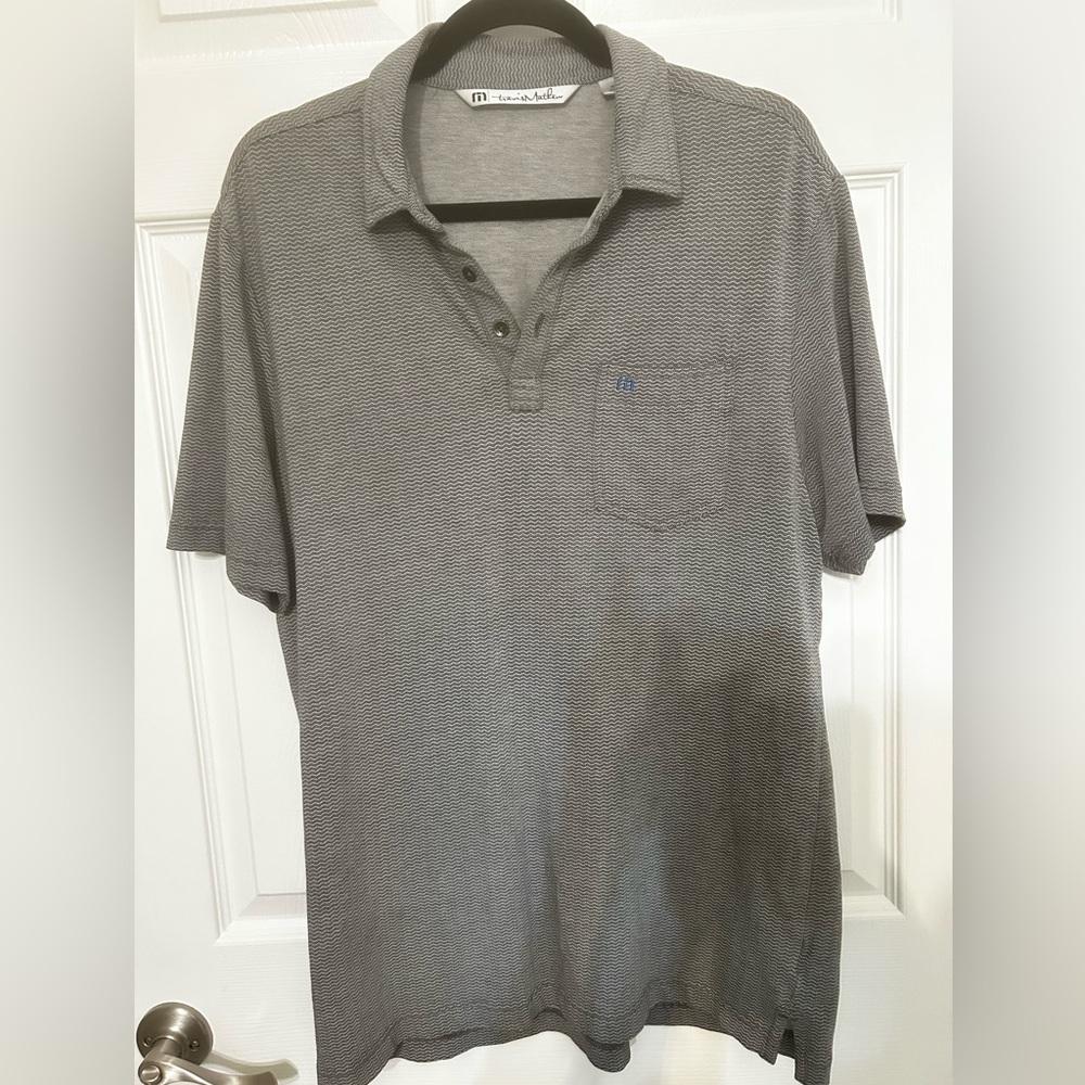 Travis Mathew Men's Grey and White Polo Shirt Medium‎
